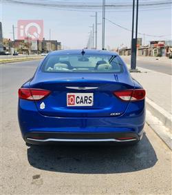 Chrysler 200